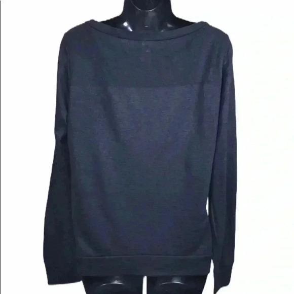 Victoria’s Secret Black Long Sleeve Tee Size XS—B2 - Picture 2 of 5